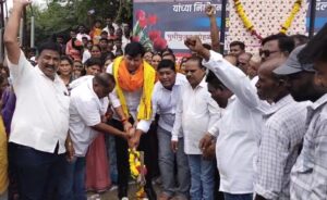 वादग्रस्त जागेवर आ . रवी राणा यांच्या हस्ते प्रवेशद्वाराचे भूमिपूजन..